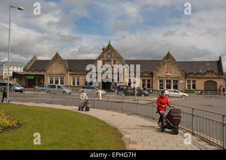 Stirling Railway Station, Scotland, UK - Außenansicht Stockfoto