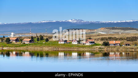 Ushuaia ist die südlichste Stadt der Welt. Es befindet sich am Ufer des Beagle Kanals, Argentinien. Stockfoto