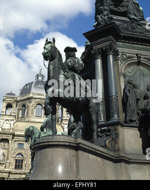 Gute Andreas von Khevenhuller (1683-1744). Österreichischer Feldmarschall. Die Statue. Teil des Denkmals Maria Theresia. Vom deutschen Bildhauer Kaspar von Zumbusch, 1888.  Wien. Österreich. Stockfoto