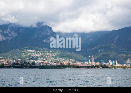 Schöne Aussicht von Lecco am Comer See, Italien Stockfoto