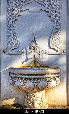 Ein Brunnen in Gulhane Park. Istanbul Stockfoto