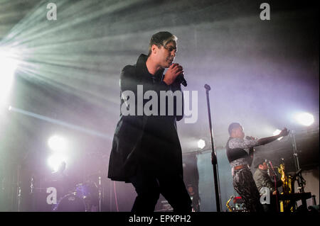 Fitz und den Wutanfällen führen live in Terminal 5 mit New York City: Fitz und die Wutanfälle, Michael Fitzpatrick Where: New York, New York, Vereinigte Staaten von Amerika bei: Kredit-13. November 2014: Independent-Bild/WENN.com Stockfoto