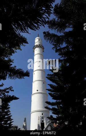 Der Bhimsen Turm oder Dharahara Tempel, Thamel Bezirks, alte Stadt, Stadt Kathmandu, Nepal, Asien. Stockfoto