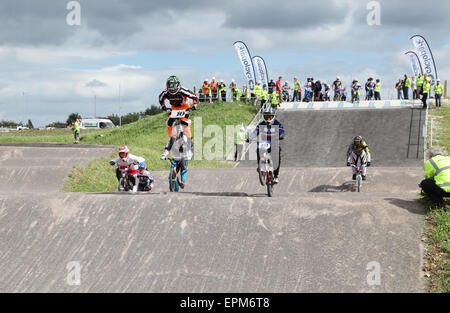 Internationalen BMX Bike Teams Praxis an der Gravesend Cyclopark vor den Olympischen Spielen 2012 in London Stockfoto