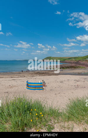 Manorbier Strand. Pembrokeshire. Wales. Cymru. VEREINIGTES KÖNIGREICH. Vereinigtes Königreich. Stockfoto