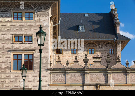 Palais Schwarzenberg am Burgplatz in der Nähe der Prager Burg - es ist eines der imposantesten Bauwerke der Renaissance in P Stockfoto