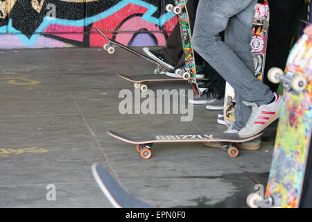 Iconic Skate Park in Southbank London, undercroft mit Skater und Graffiti-Skating, Skaten, Schleifring, Konzept, Stockfoto