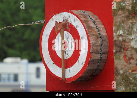 Axt werfen Ziel Stockfoto