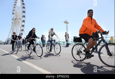 Brighton führt 12. Mai 2015 - Carlo Raffa Radfahrer auf eines seiner Brighton-Bike-Touren durch die Stadt Stockfoto