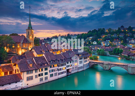 Bern. Bild von Bern, Hauptstadt der Schweiz, während der dramatischen Sonnenuntergang. Stockfoto