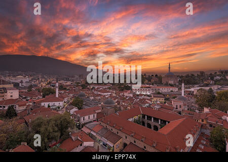 Brennenden Himmel über Skopje, Mazedonien Stockfoto