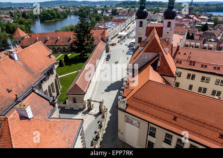Telc Stadtzentrum, Tschechische Republik: Allgemeiner Blick vom Aussichtsturm Stockfoto