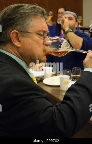 Bierprobe Klasse am Ort Tech Brooklyn New York City Stockfoto