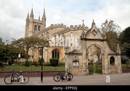 St Nicolas Church Of England Pfarrei Kirche, Newbury, Berkshire, Großbritannien. Stockfoto