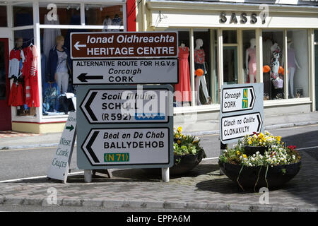 Straßenschild in Skibbereen Grafschaft cork Irland Stockfoto