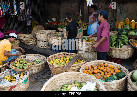 GRANADA, Nicaragua – Granadas Mercado Municipal ist der wichtigste Stadtmarkt für frische Speisen und ist täglich geöffnet. Stockfoto