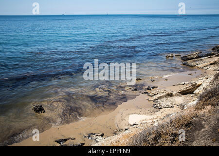 Refugio State Beach, Santa Barbara, Kalifornien, USA. 20. Mai 2015. Öl Flecken am Ufer in der Nähe von Refugio State Beach in Santa Barbara, Kalifornien, am 20. Mai 2015. Bildnachweis: Scott London/Alamy Live-Nachrichten Stockfoto