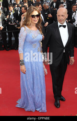 Cannes, Frankreich. 20. Mai 2015. CANNES, Frankreich - 20 Mai: Alessandro Sallusti, Daniela Santanche besuchen die Premiere von "Jugend" während der 68. annual Cannes Film Festival im 20. Mai 2015 in Cannes, Frankreich. (Foto von Antonio Barros) / Allianz Bild © Dpa/Alamy Live-Nachrichten Stockfoto