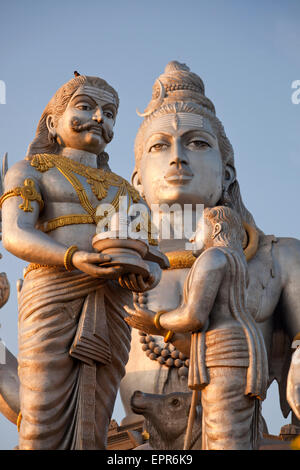 riesige Lord Shiva-Statue am Murudeshwar Tempel, Murudeshwar, Karnataka, Indien, Asien Stockfoto