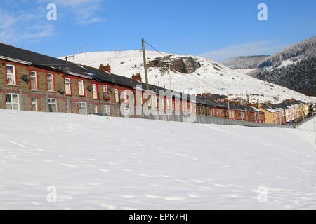 Reihenhäuser in Lewis Town, Ogmore Tal Stockfoto