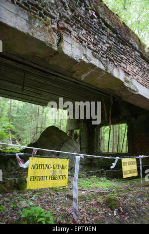 Zerstörten Bunker in der Wolfsschanze, Hitlers Wolf Lair Ostfront militärisches Hauptquartier, Ost-Polen Stockfoto