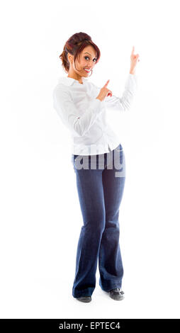 Erwachsene indische Frau im Studio isoliert auf weißem Hintergrund Stockfoto