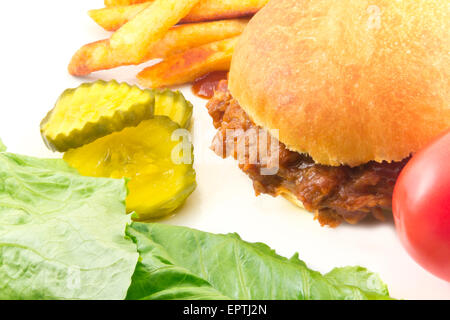 Wir fuhren Schweinefleisch Sloppy Joe, ein nicht so gesund Sommer American Grundnahrungsmittel Stockfoto