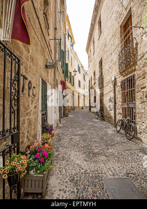 Mittelalterlichen Gassen In Alghero Sardinien Italien Stockfoto