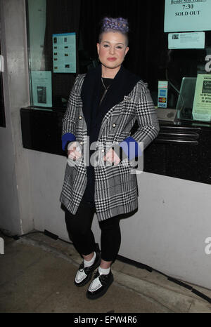 LA Premiere Screening des neben stehenden Gewässern mit: Kelly Osbourne Where: Beverly Hills, Kalifornien, Vereinigte Staaten bei: Kredit-16. November 2014: FayesVision/WENN.com Stockfoto