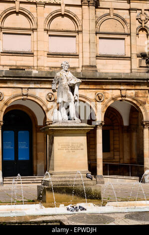 Die Statue von William Etty vor York Art Gallery. In York, England Stockfoto