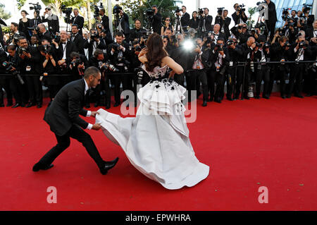 Aishwarya Rai Bachchan Teilnahme an der "Jugend" premiere bei den 68. Filmfestspielen von Cannes am Mai 20, 2015/Picture Alliance Stockfoto