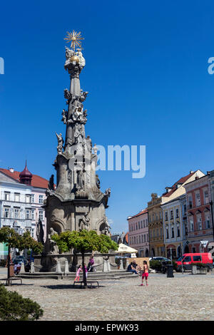 Dreifaltigkeitssäule auf dem Hauptplatz Jindrichuv Hradec Stockfoto