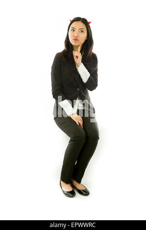 Attraktive asiatische junge Frau Engel und Dämon Stockfoto