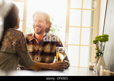 Paar auf Datum im restaurant Stockfoto