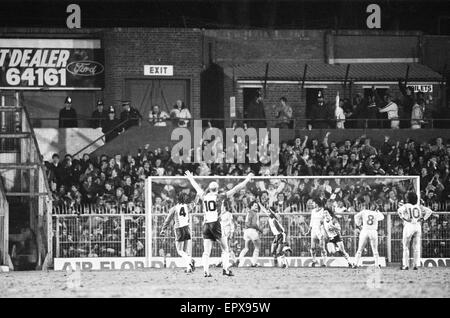 Southampton 2-0 Liverpool League-Spiel bei der Dell Freitag, 16. März 1984. Stockfoto