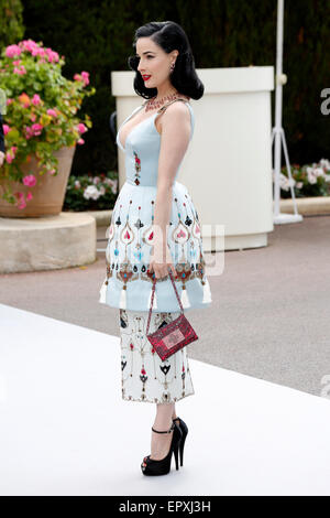 Dita Von Teese besucht die AmfAR Kino gegen Aids Gala während der 68. Filmfestspiele von Cannes im Hotel du Cap-Eden-Roc in Antibes am Mai 21, 2015/Bild Allianz Stockfoto