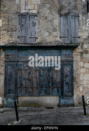 Straßenansicht in Saint-Martin-de-Ré, Charente-Maritime, Frankreich. Stockfoto