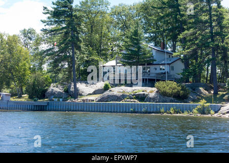 Urlaubsort an der Küste, Georgian Bay, Tobermory, Ontario, Kanada Stockfoto