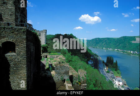 DEU, Deutschland, Blick von der Burg Rheinfels in St. Goar am Rhein.  DEU, Deutschland, Blick von der Burg Rheinfels in Stockfoto