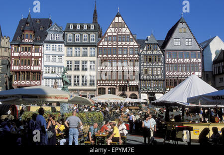 DEU, Deutschland, Hessen, Frankfurt, halb Fachwerkhaus beherbergt in der Nicolaikirche.  Deutschland, Hessen, Frankfurt Am Main, DEU, Fachwerkha Stockfoto