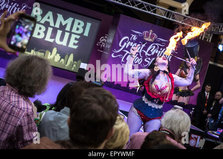 London, UK. 23. Mai 2015. Der große britische Tattoo Show Credit: Guy Corbishley/Alamy Live-Nachrichten Stockfoto