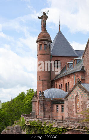 Hohenburg Abbey am Mont Sainte-Odile in den Vogesen im Elsass, Frankreich. Stockfoto