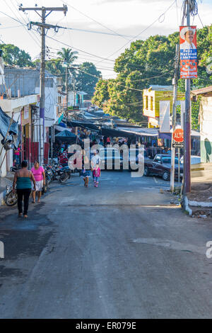 Straßenmarkt in Guazacapan Guatemala Stockfoto