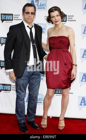 Kenneth Cole und Milla Jovovich auf dem 2009 Bravo A-List Awards im Orpheum Theatre in Los Angeles am 5. April 2009 statt. Stockfoto