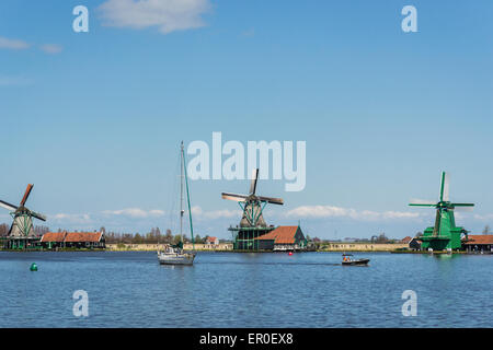 Windmühlen in Zaanse Schanse - Niederlande Stockfoto