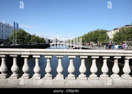 O' Connell Brücke Balustrade Dublin Stockfoto