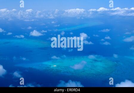 Australien, Queensland, Greef Barriereriff gesehen in der Höhe von Verkehrsflugzeug Flugzeug (Luftbild) Stockfoto