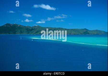 Australien, Queensland, Whitsunday islands, Hook Island mit rejek Bank namens One Foot Island (Luftbild) / / Australie, Queensl Stockfoto