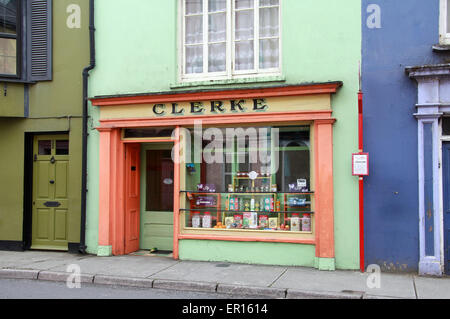 Traditionelle alte Lebensmittelgeschäft in Skibbereen Stockfoto