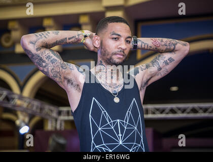 London, UK. 24. Mai 2015. Latex und städtischen Bekleidung Mode show im Great British Tattoo Show im Alexandra Palace, London May24 2015 Credit: carol Moir/Alamy Live-Nachrichten Stockfoto